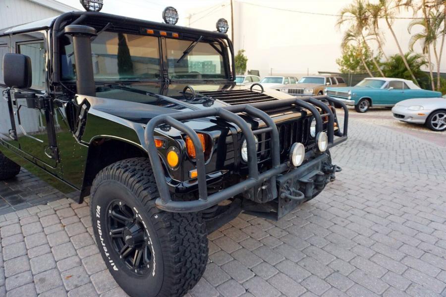 Детали экстерьера HMMWV M998 1997 года  (фото 42 из 56)